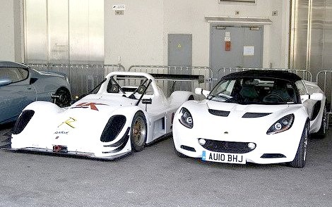 Radical SR8 and Lotus Elise
